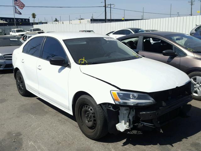 3VW2K7AJ1EM320898 - 2014 VOLKSWAGEN JETTA BASE WHITE photo 1