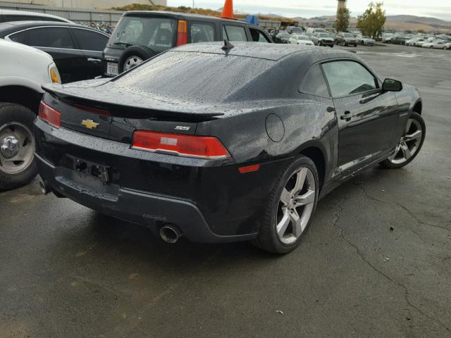 2G1FG1EW3F9213668 - 2015 CHEVROLET CAMARO SS Negro foto 4