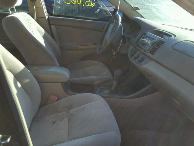 4T1BE32K94U920083 - 2004 TOYOTA CAMRY LE 黑色 照片 5