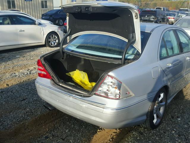 WDBRF52H87E026315 - 2007 MERCEDES-BENZ C 230 SILVER photo 9