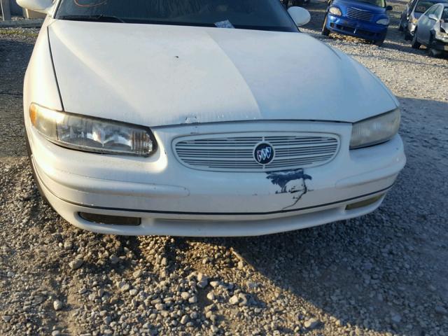 2G4WB52K621107797 - 2002 BUICK REGAL LS WHITE photo 9