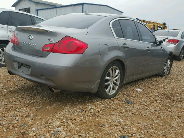 JNKBV61F78M258471 - 2008 INFINITI G35 GRAY photo 4