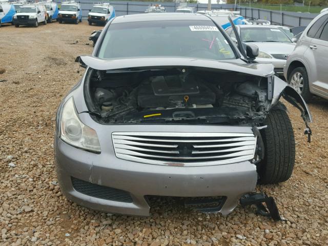 JNKBV61F78M258471 - 2008 INFINITI G35 GRAY photo 9