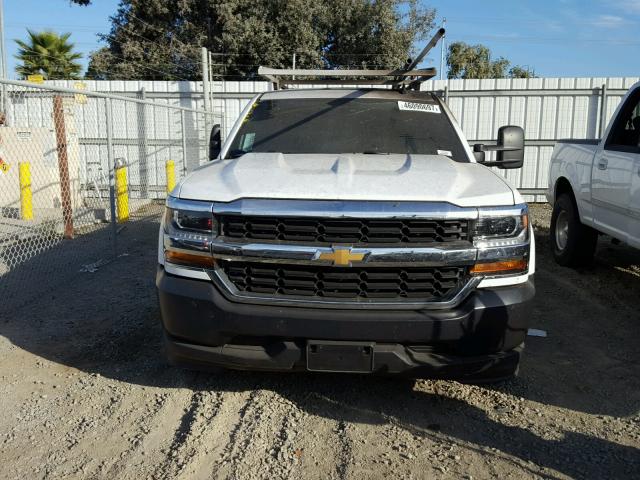 1GBNCNEC5HZ197370 - 2017 CHEVROLET SILVERADO WHITE photo 9