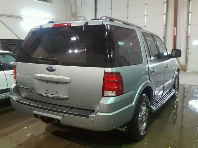 1FMFU20546LA62302 - 2006 FORD EXPEDITION SILVER photo 4