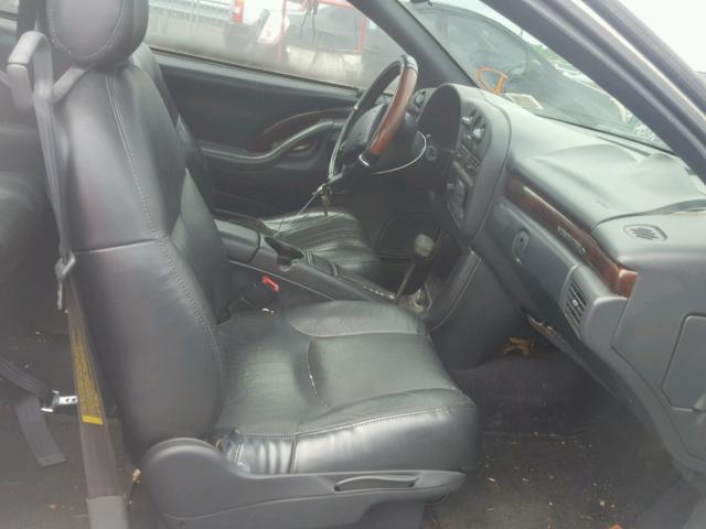 2G1WW12M5W9279130 - 1998 CHEVROLET MONTE CARL შავი ფოტო 5