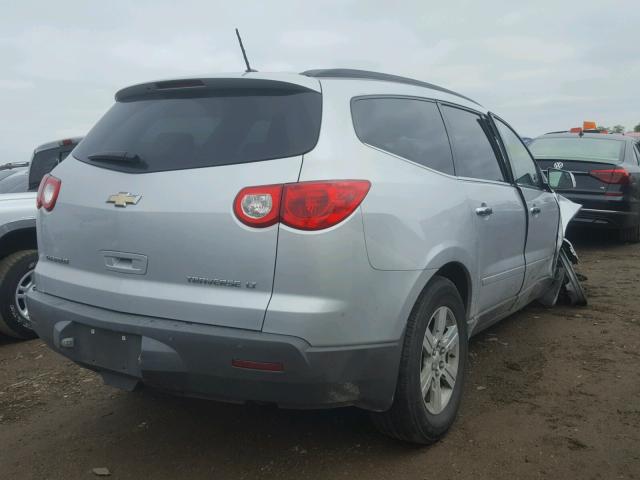 1GNER23D99S141468 - 2009 CHEVROLET TRAVERSE L SILVER photo 4