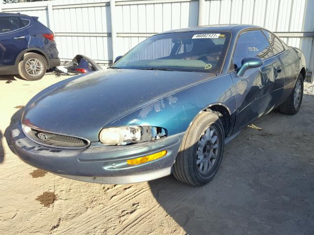 1G4GD221XT4707930 - 1996 BUICK RIVIERA GREEN photo 2