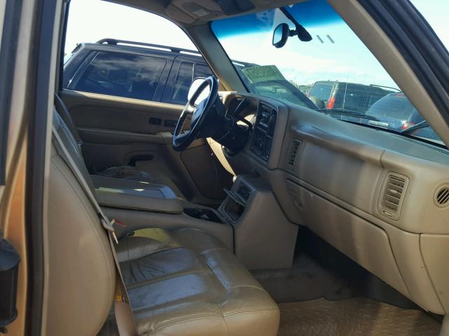 1GCEK19TX1E135557 - 2001 CHEVROLET SILVERADO TAN photo 5