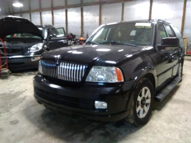 5LMFU28576LJ30206 - 2006 LINCOLN NAVIGATOR BLACK photo 2