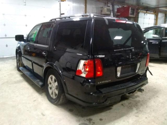 5LMFU28576LJ30206 - 2006 LINCOLN NAVIGATOR BLACK photo 3