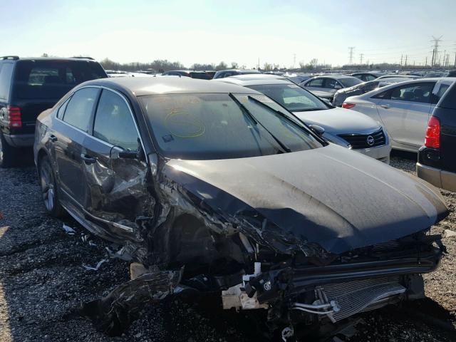 1VWDT7A34HC019474 - 2017 VOLKSWAGEN PASSAT R-L BLACK photo 1