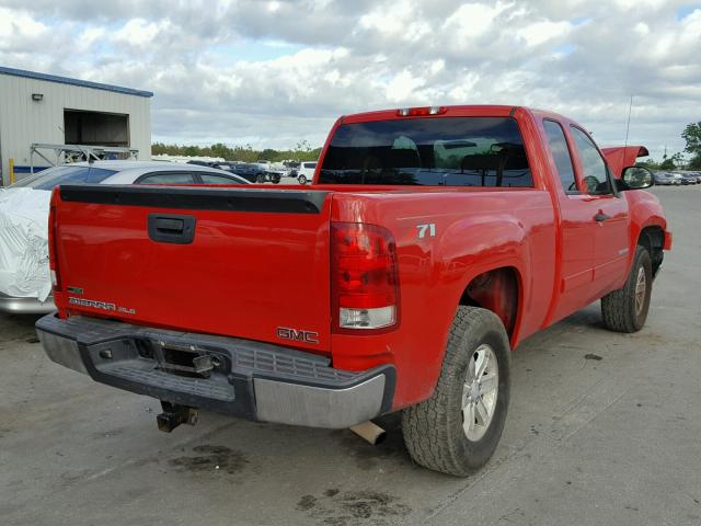 1GTR1VE00BZ127470 - 2011 GMC SIERRA RED photo 4