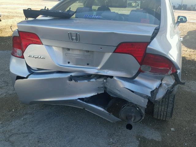 1HGFA16536L048424 - 2006 HONDA CIVIC LX SILVER photo 9