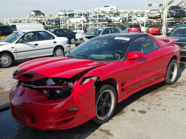 2G2FV22G022157485 - 2002 PONTIAC FIREBIRD RED photo 2