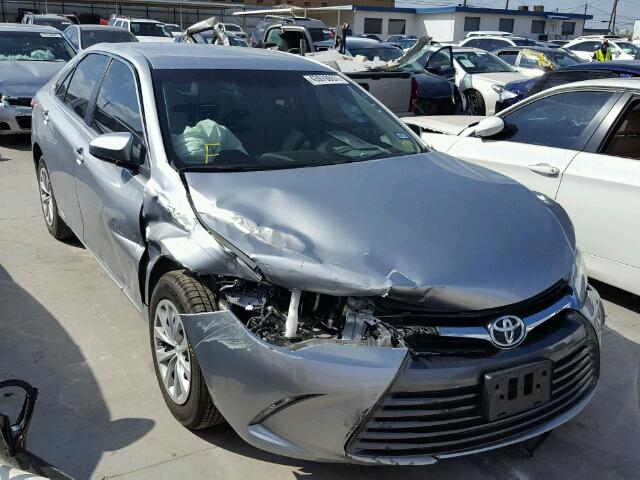 4T1BF1FK3FU894174 - 2015 TOYOTA CAMRY LE SILVER photo 1