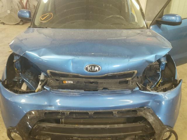 KNDJP3A54G7351877 - 2016 KIA SOUL + BLUE photo 7