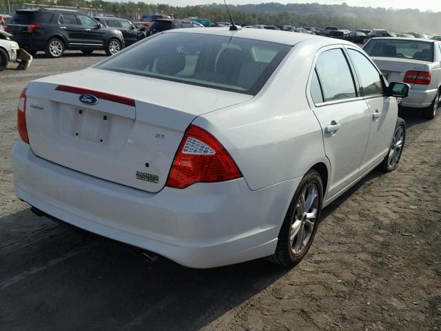 3FAHP0HG9CR232512 - 2012 FORD FUSION SE WHITE photo 4