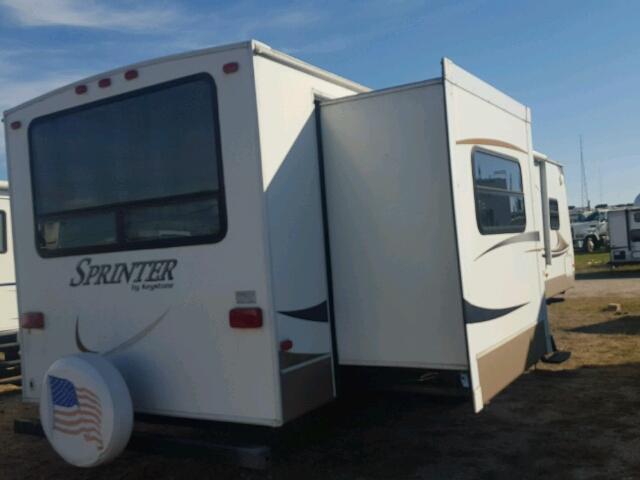 4YDT29723A1530376 - 2010 KEYSTONE SPRINGER 白色 照片 4