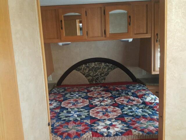 4YDT29723A1530376 - 2010 KEYSTONE SPRINGER 白色 照片 7