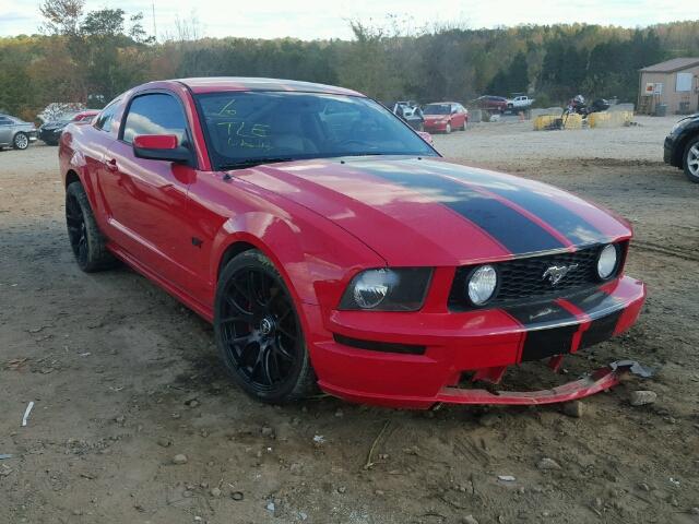 1ZVFT82H175236511 - 2007 FORD MUSTANG GT RED photo 1