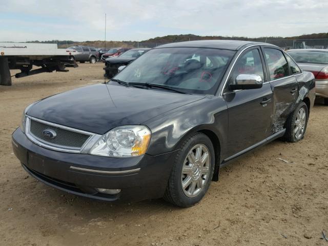 1FAFP25117G118732 - 2007 FORD FIVE HUNDR GRAY photo 2