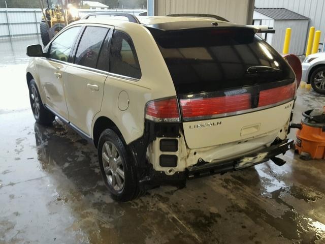 2LMDU68C57BJ22742 - 2007 LINCOLN MKX WHITE photo 3