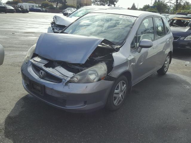 JHMGD37438S010209 - 2008 HONDA FIT SILVER photo 2