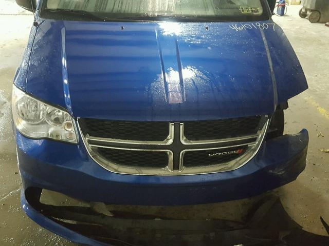 2C4RDGBG9DR819339 - 2013 DODGE GRAND CARA BLUE photo 7