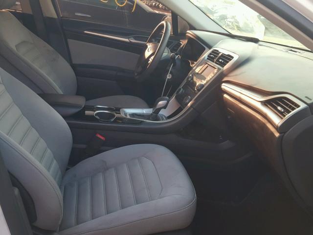 3FA6P0G73DR364336 - 2013 FORD FUSION S WHITE photo 5