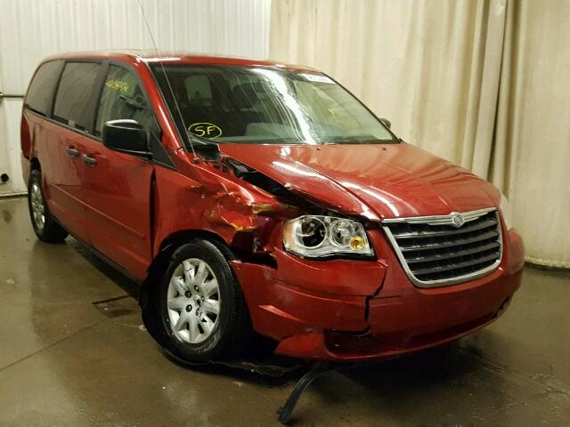 2A8HR44H48R750558 - 2008 CHRYSLER TOWN & COU RED photo 1