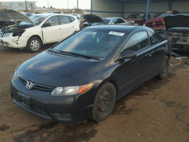 2HGFG126X8H577818 - 2008 HONDA CIVIC LX BLACK photo 2