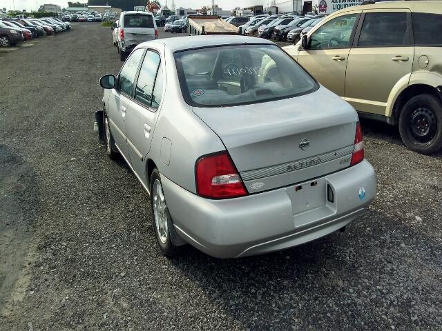 1N4DL01D71C162448 - 2001 NISSAN ALTIMA XE SILVER photo 3