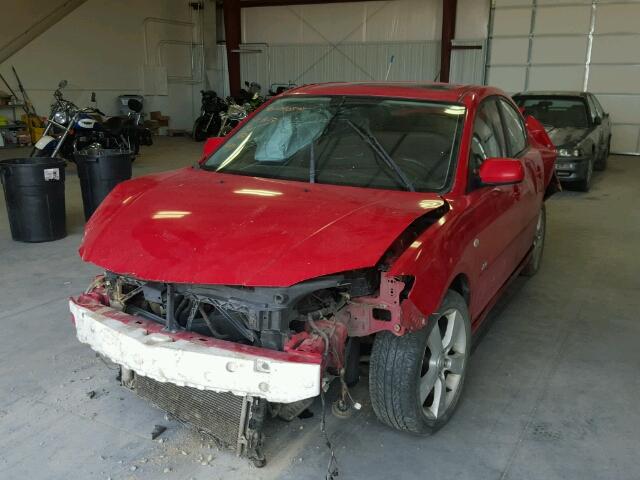 JM1BK323661498753 - 2006 MAZDA 3 S RED photo 2