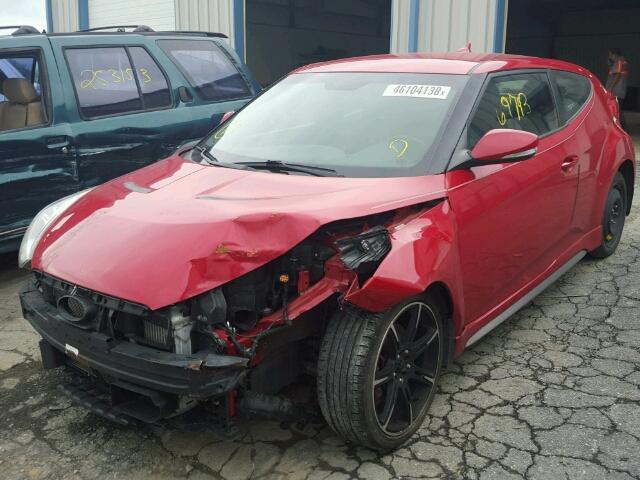 KMHTC6AE3DU173572 - 2013 HYUNDAI VELOSTER T RED photo 2