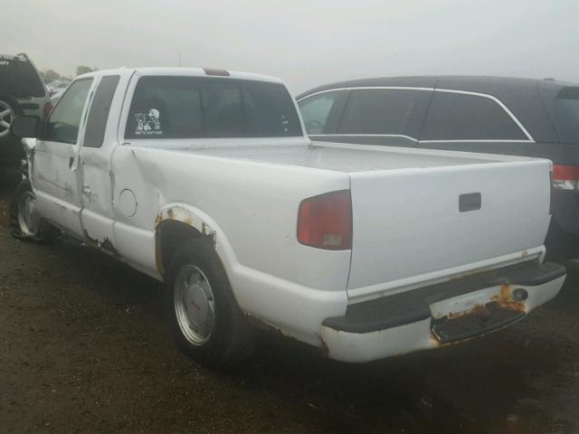 1GTCS19W528150744 - 2002 GMC SONOMA WHITE photo 3