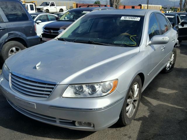 KMHFC46F97A186187 - 2007 HYUNDAI AZERA SE SILVER photo 2