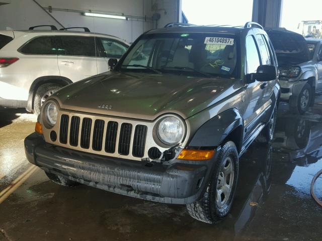 1J4GL48K45W511664 - 2005 JEEP LIBERTY SP GREEN photo 2