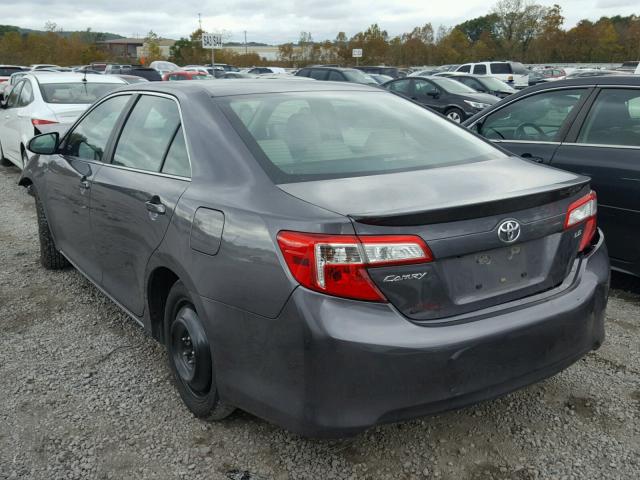 4T4BF1FK9ER403644 - 2014 TOYOTA CAMRY L GRAY photo 3