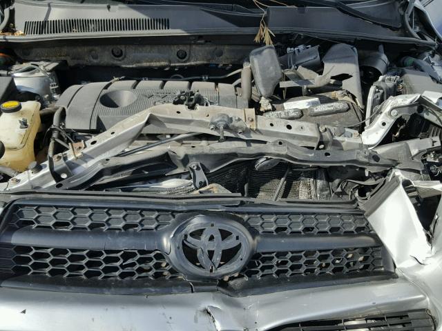 JTMZF4DV9BD030323 - 2011 TOYOTA RAV4 SILVER photo 7