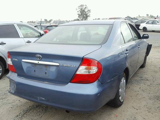 JTDBE32K330177169 - 2003 TOYOTA CAMRY LE 蓝色 照片 4