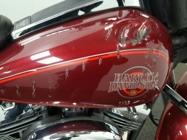 1HD1FFW1X2Y618726 - 2002 HARLEY-DAVIDSON FLHTCI RED photo 17