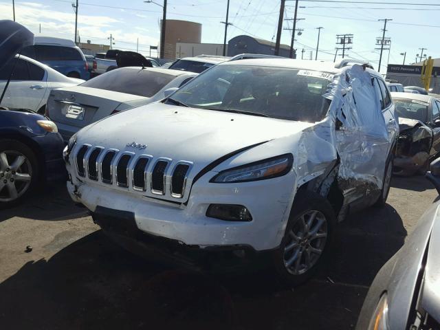 1C4PJLCB6GW201483 - 2016 JEEP CHEROKEE L WHITE photo 2