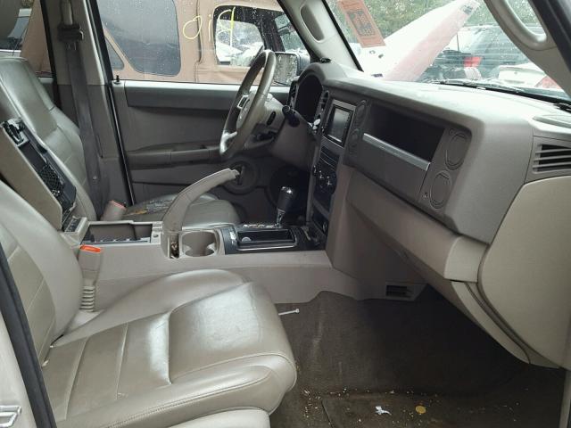 1J8HH48K28C116201 - 2008 JEEP COMMANDER 银色 照片 5