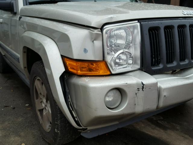 1J8HH48K28C116201 - 2008 JEEP COMMANDER 银色 照片 9