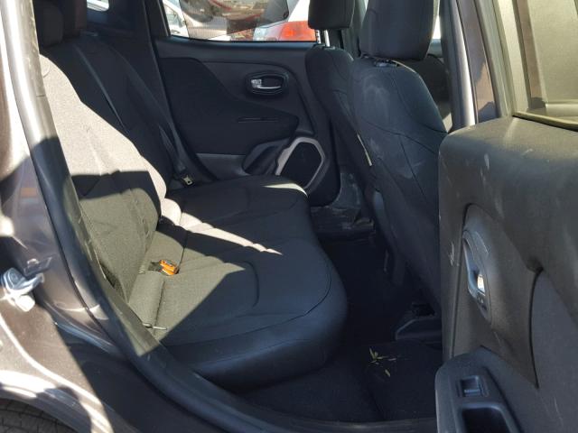 ZACCJBAB7HPG28830 - 2017 JEEP RENEGADE S 灰色 照片 6