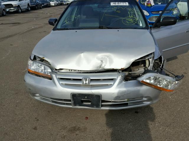 1HGCF86651A130648 - 2001 HONDA ACCORD VAL SILVER photo 7