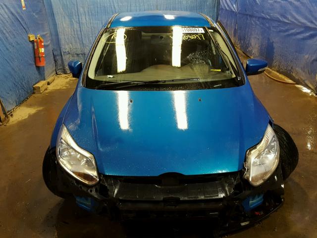 1FADP3F28DL232475 - 2013 FORD FOCUS SE BLUE photo 9