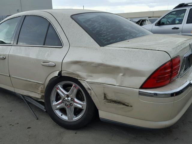 1LNHM87AX2Y685578 - 2002 LINCOLN LS 棕色 照片 9