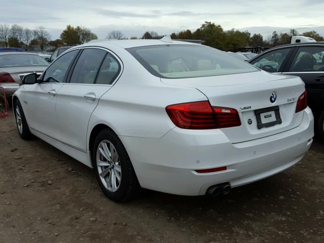 WBA5A7C55FD628234 - 2015 BMW 528 XI WHITE photo 3